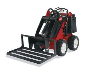 COMPACT UTILITY LOADER LEVELER ATTACHMENT